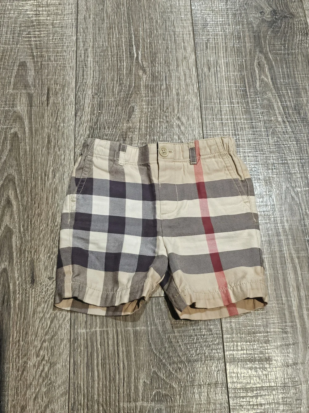 Authentic Burberry Shorts Size 12M Beige Plaid Shorts with Red Accent